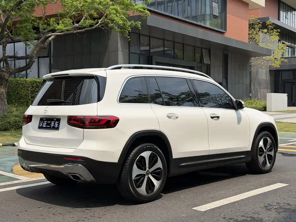 Mercedes-Benz GLB 2021 — фото 14
