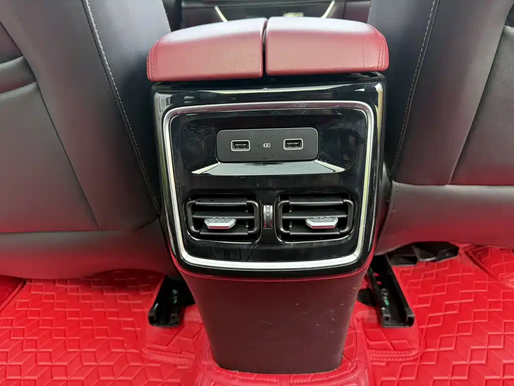Jetour X70 PLUS 2023 — фото 14
