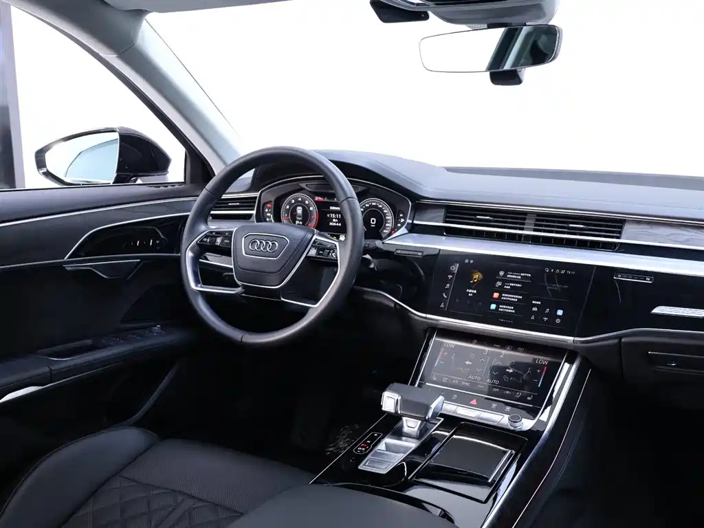 Audi A8 2023 — фото 14