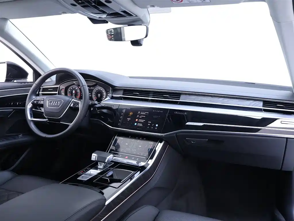 Audi A8 2023 — фото 20