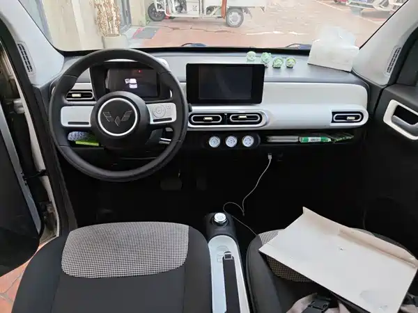 Wuling Hongguang MINIEV 2024
