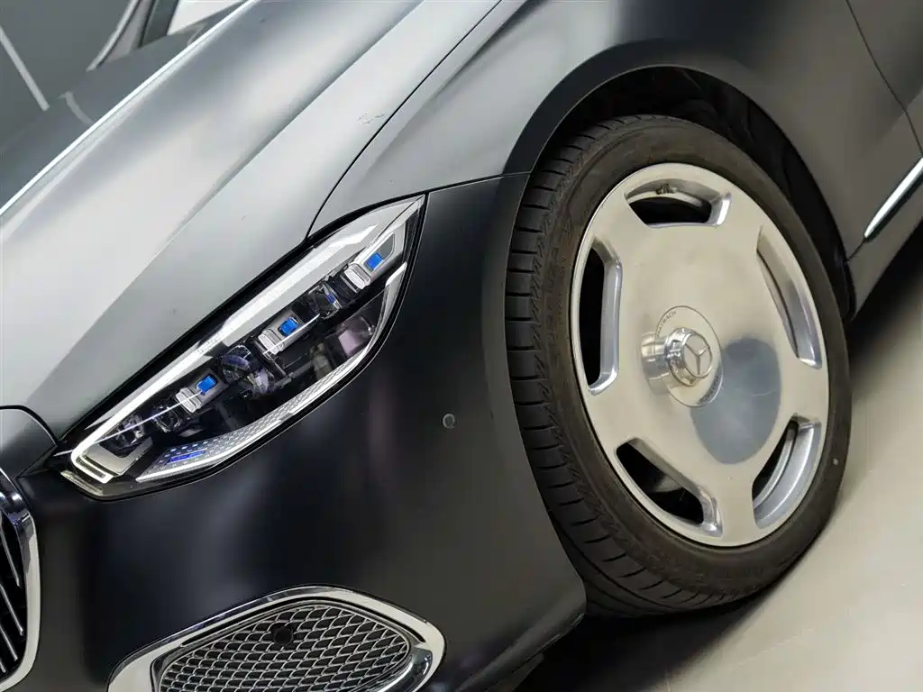 Mercedes-Benz Maybach S-Class 2023