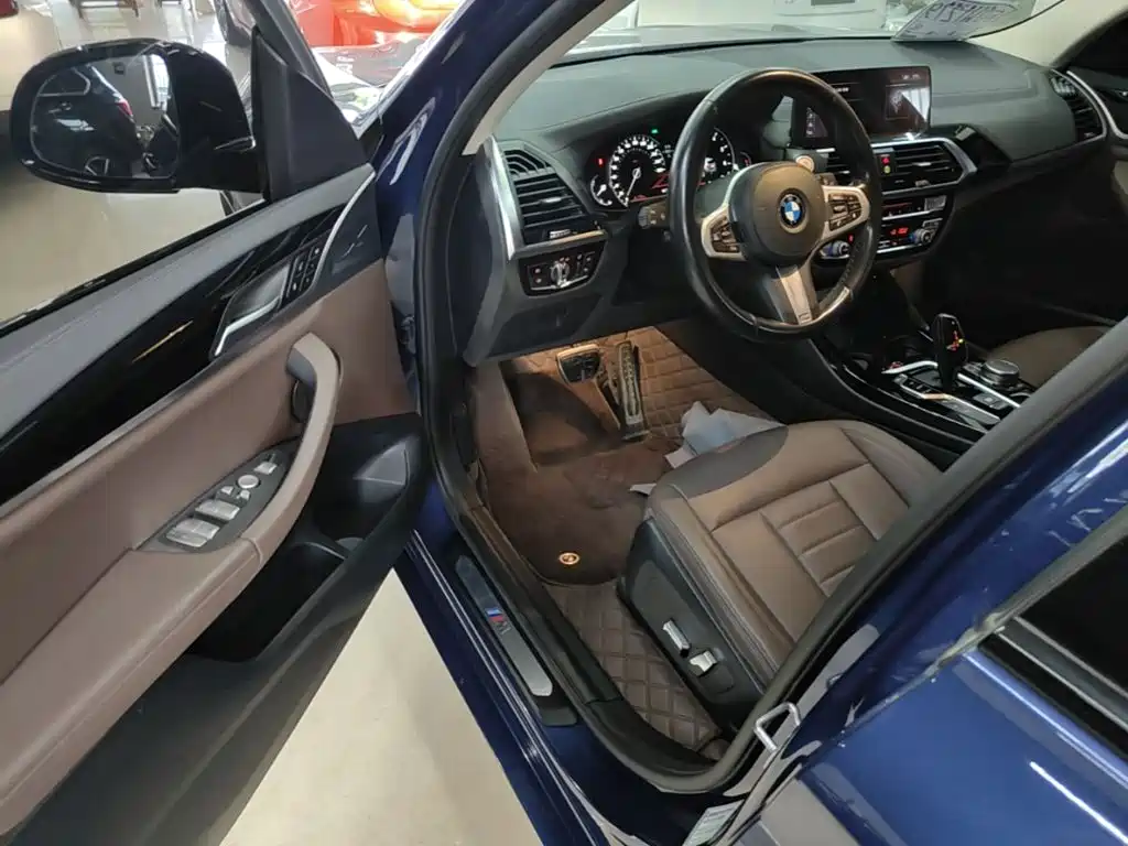 BMW X3 2019 — фото 16