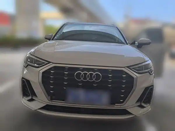 Audi Q3 2023