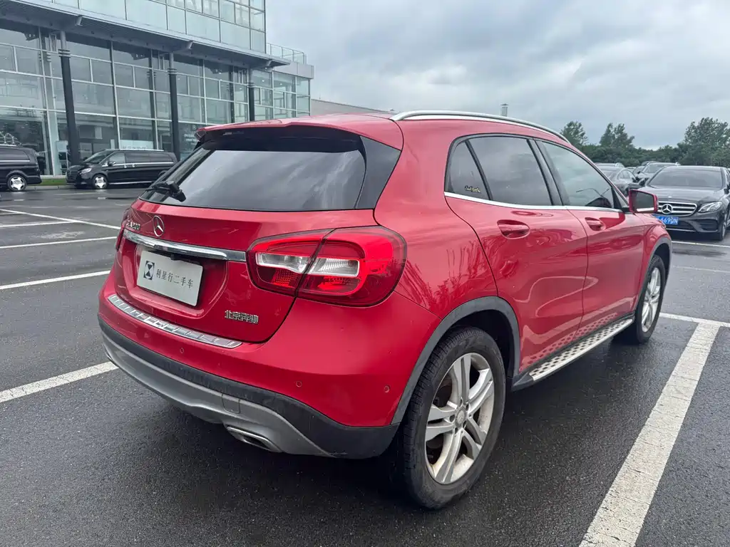 Mercedes-Benz GLA 2016 — фото 11