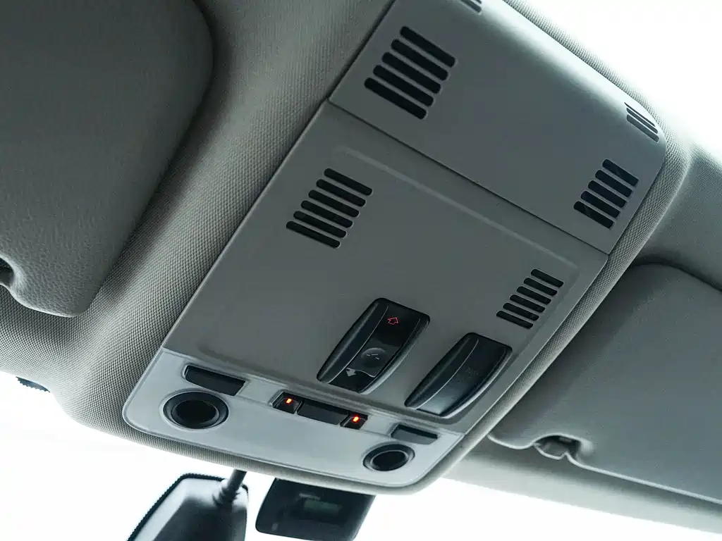 BMW X1 2013 — фото 25