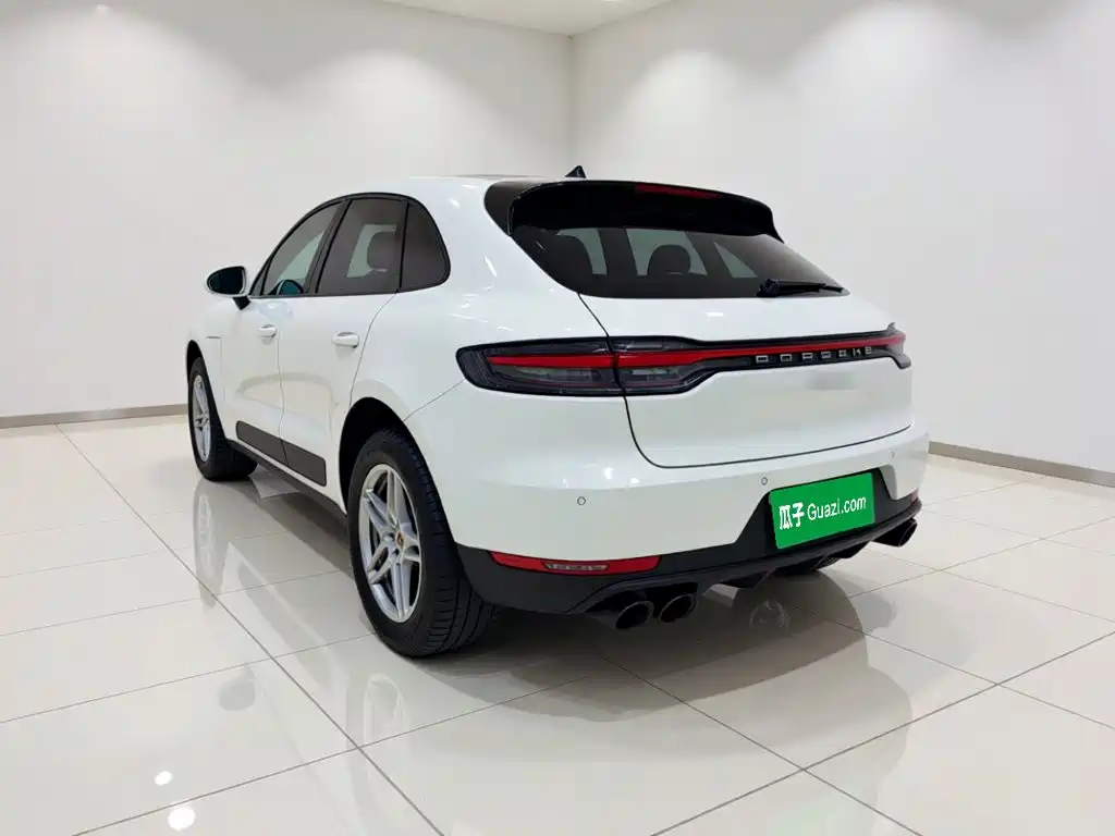 Porsche Macan 2020 — фото 4