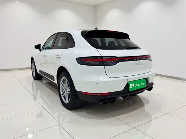 Porsche Macan 2020