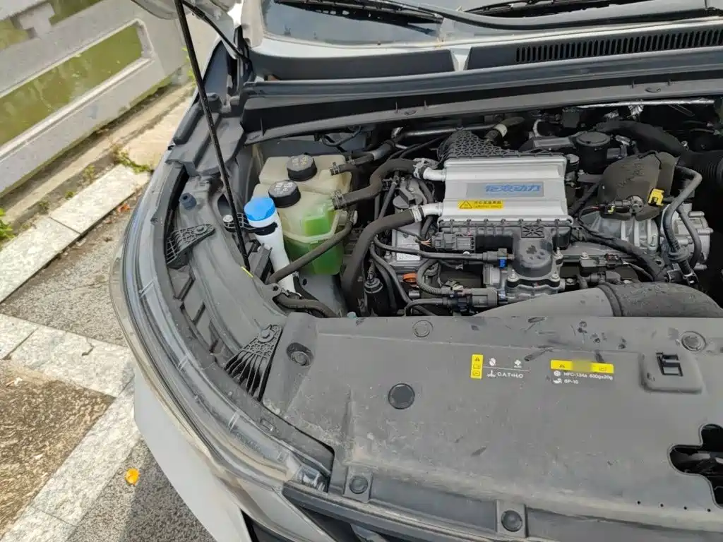 GAC Trumpchi M6 2023 — фото 21