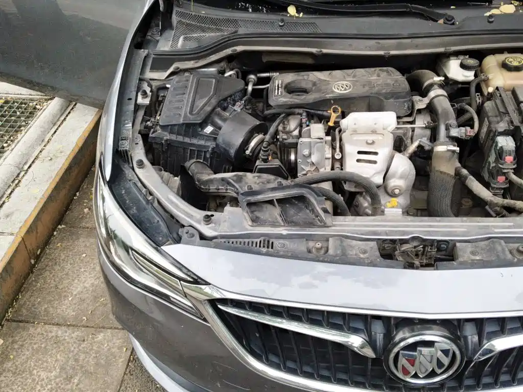 Buick Excelle GT 2019 — фото 20
