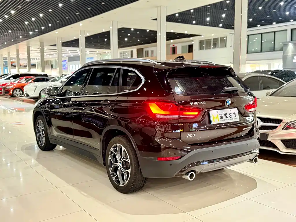 BMW X1 2022 — фото 17