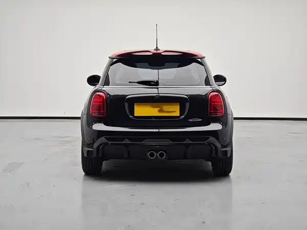MINI JCW 2022