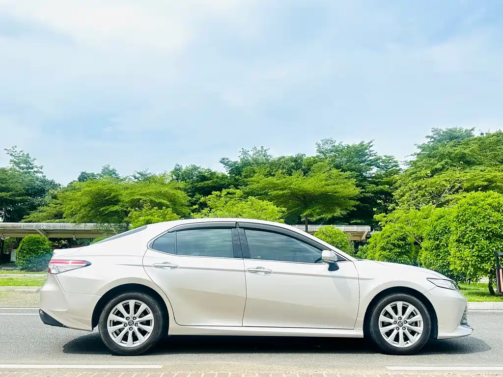 Toyota Camry 2018