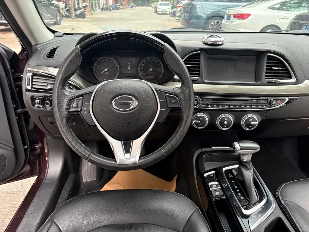 GAC Trumpchi GA6 2018 — фото 16