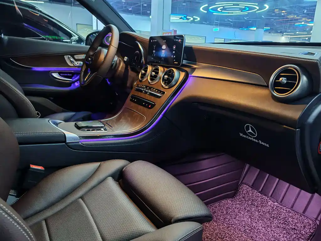 Mercedes-Benz GLC 2020 — фото 24