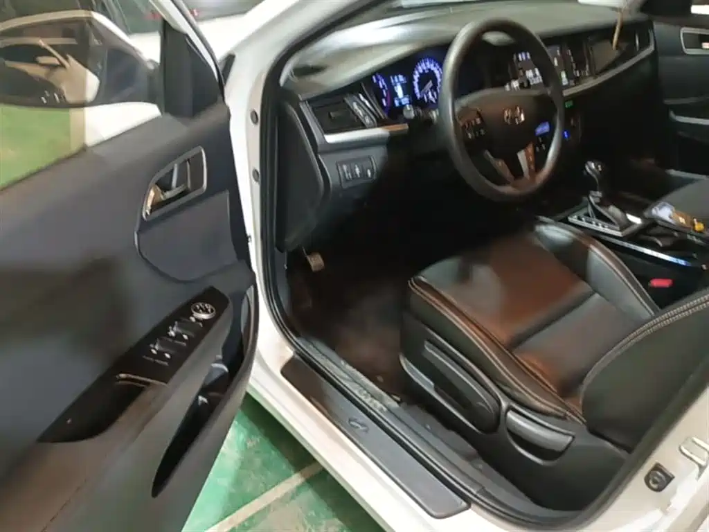 Hyundai Mistra 2019 — фото 16