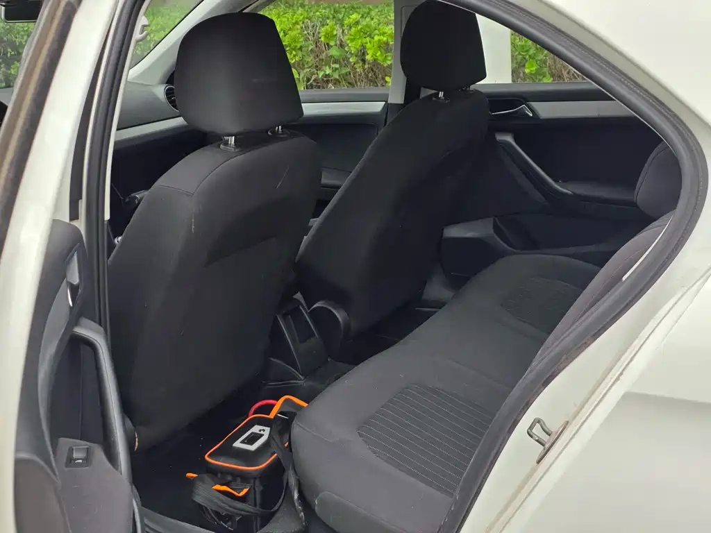 Volkswagen Jetta 2014