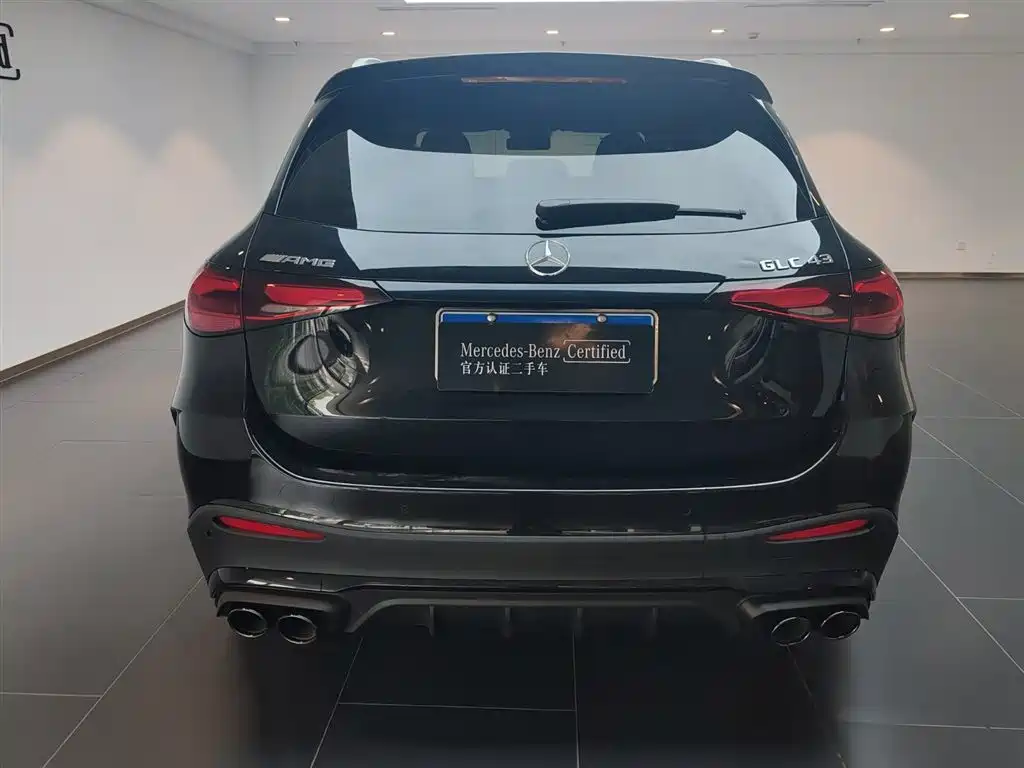Mercedes-Benz GLC AMG 2025 — фото 3