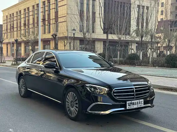 Mercedes-Benz E-Class 2021