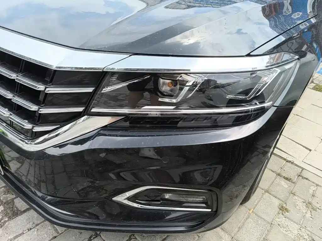 Volkswagen Passat 2019 — фото 24