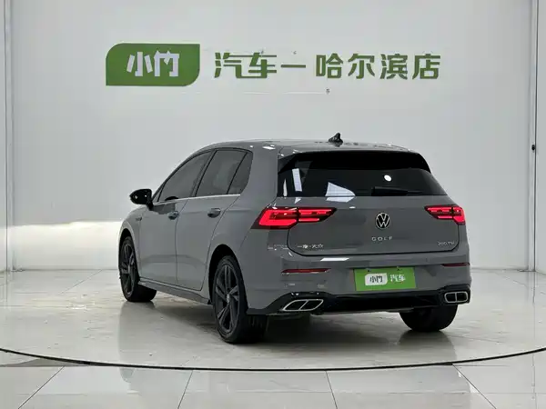 Volkswagen Golf 2023