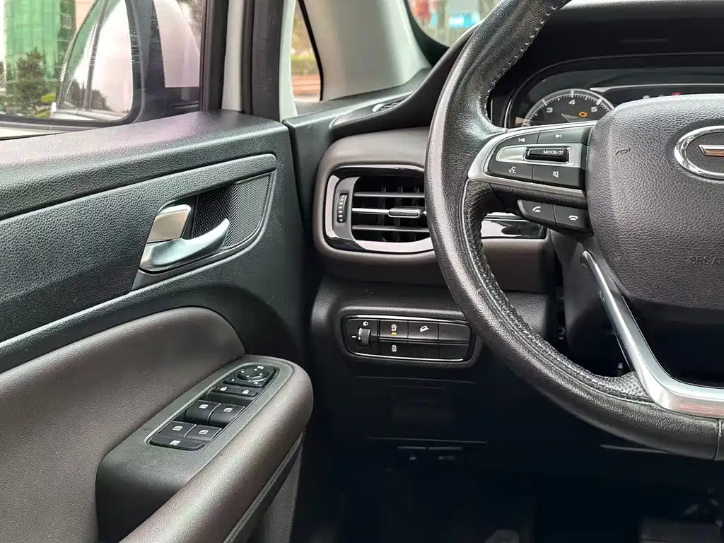 GAC Motor Trumpchi M6 2020 — фото 15