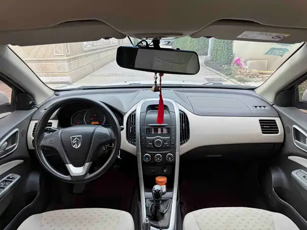 Baojun 630 2013