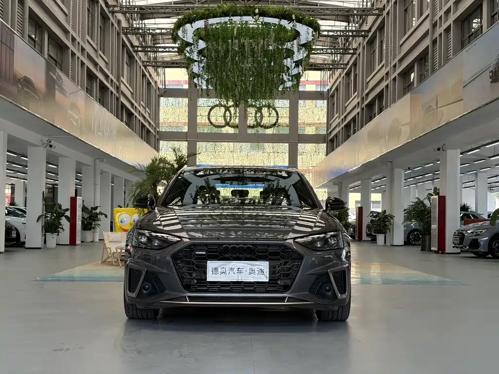 Audi A4L 2024