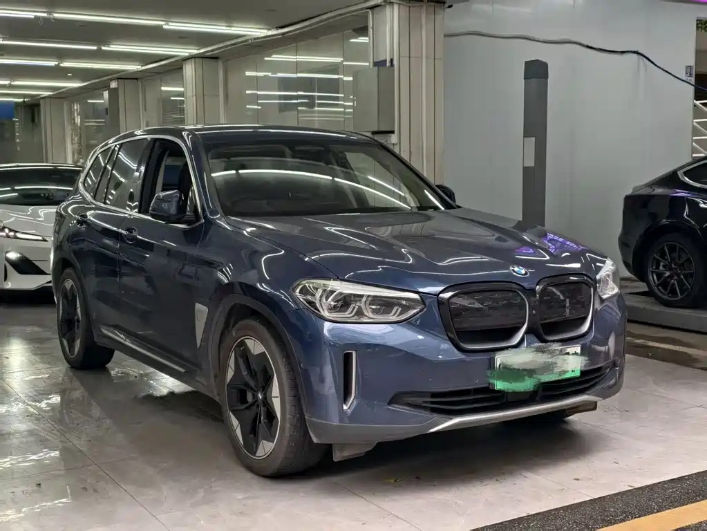 BMW iX3 2021 — фото 9