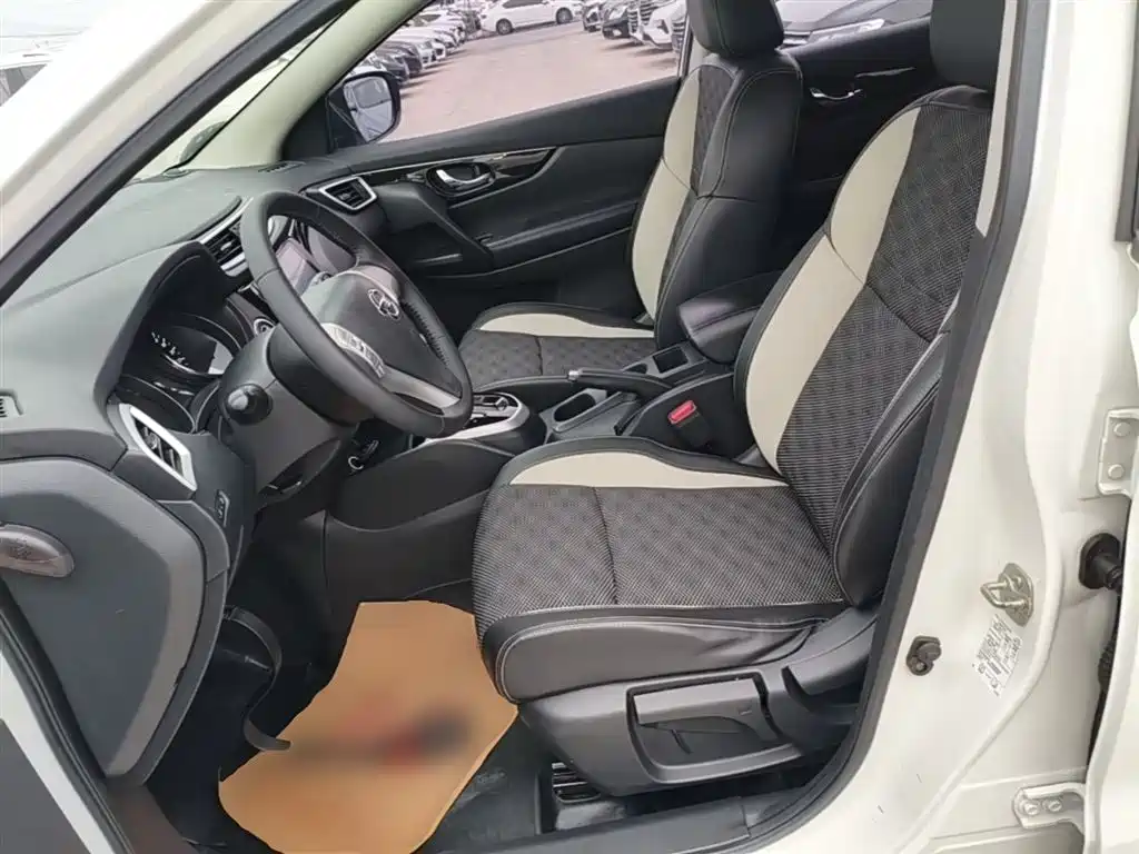 Nissan Qashqai 2016 — фото 15