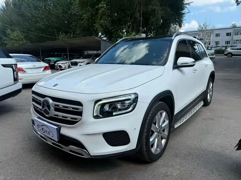 Mercedes-Benz GLB 2020 — фото 1