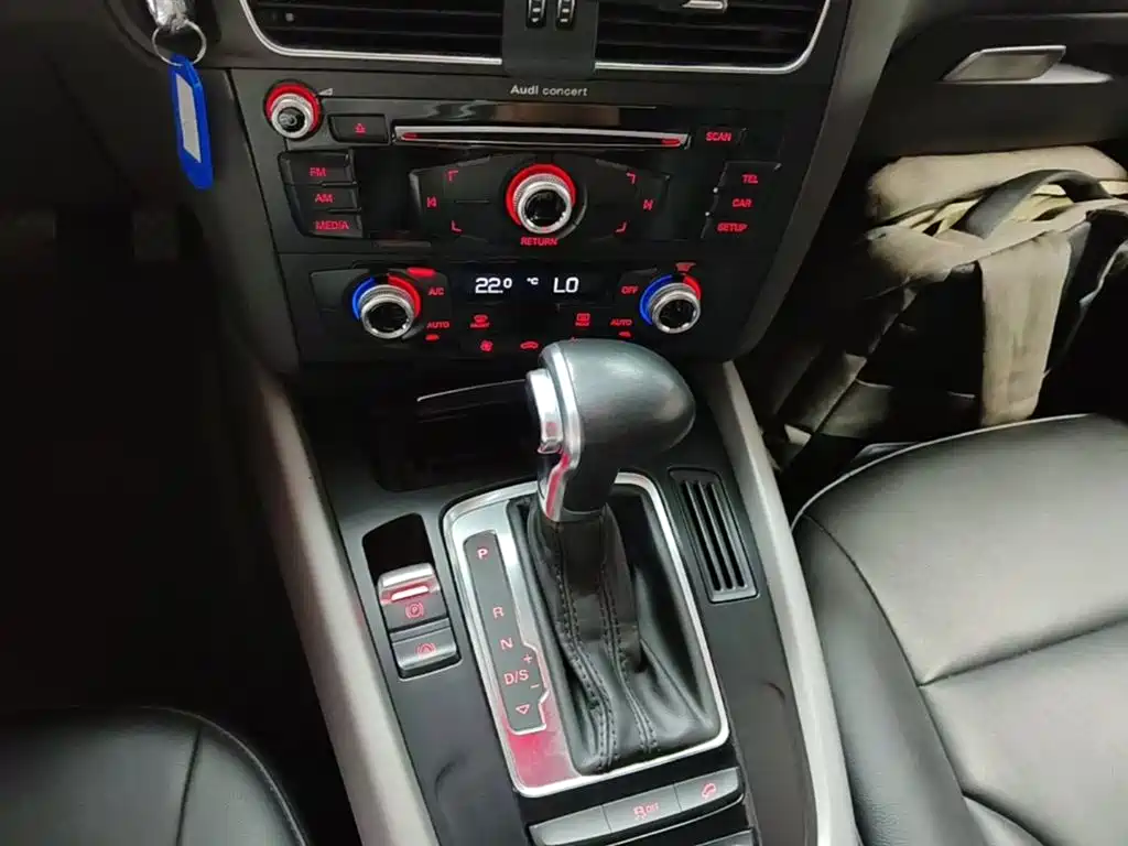 Audi Q5 2016 — фото 14
