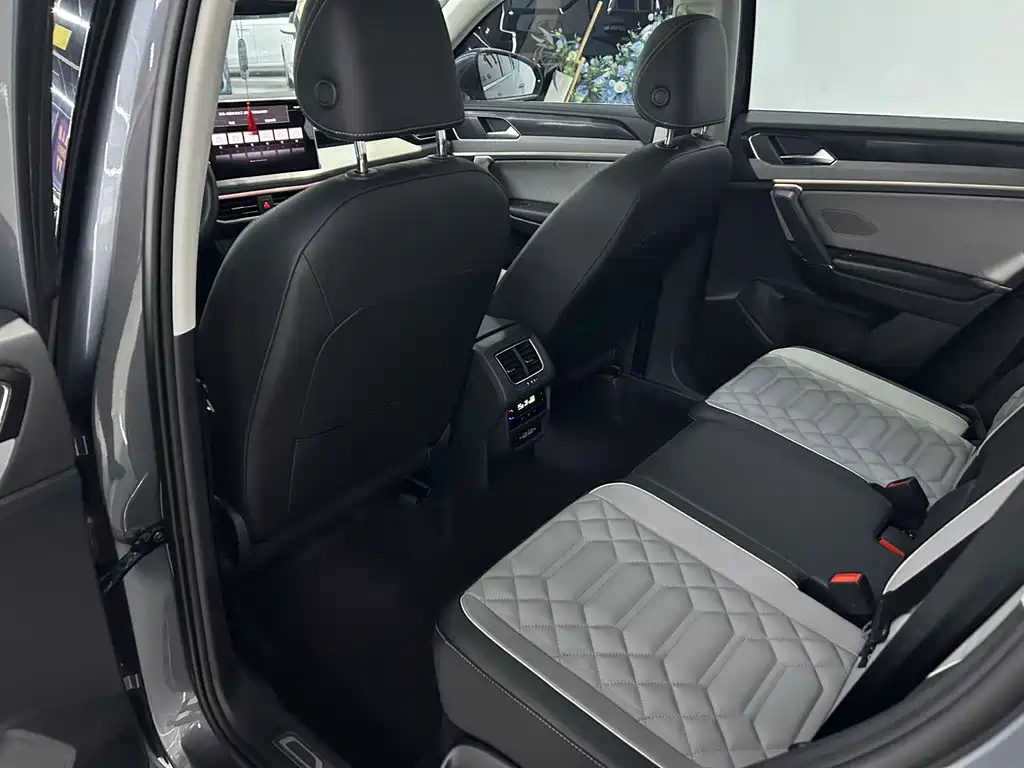 Volkswagen Tayron 2023