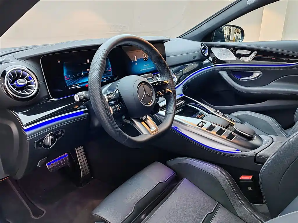 Mercedes-Benz AMG GT 2025 — фото 17