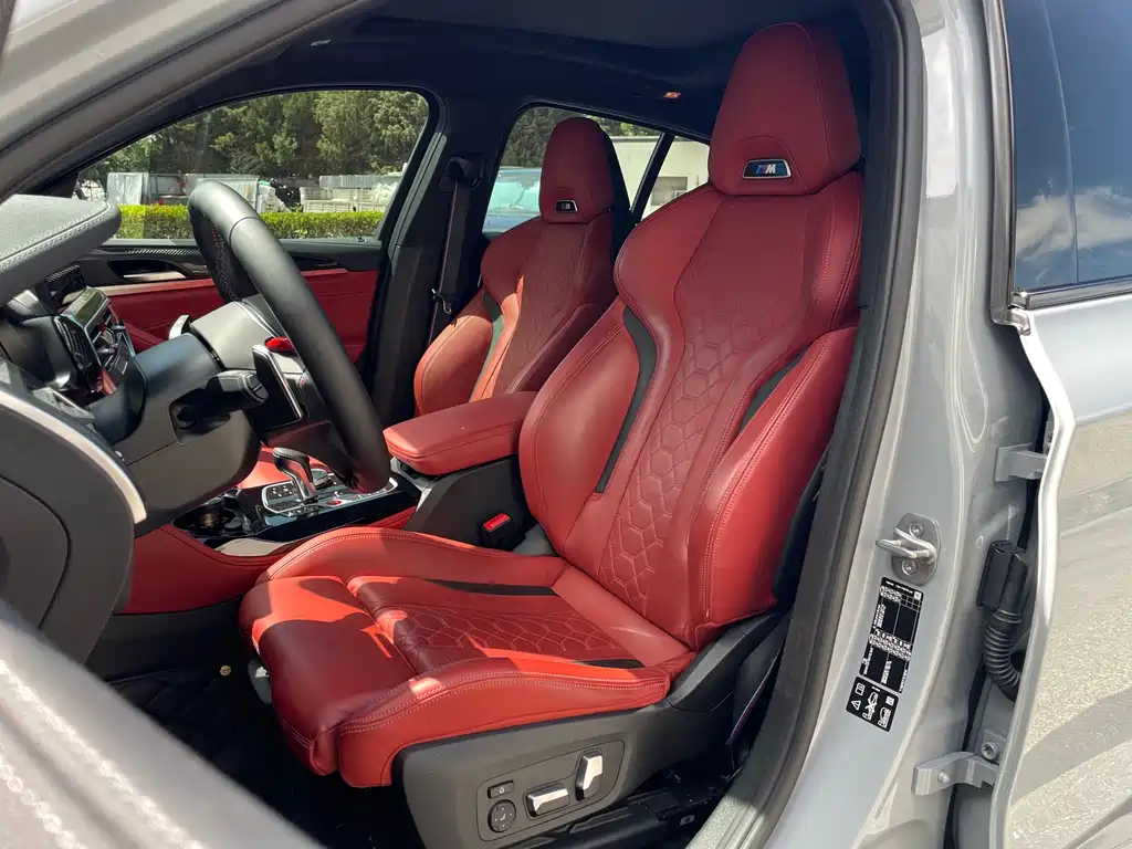 BMW X4 M 2022 — фото 10