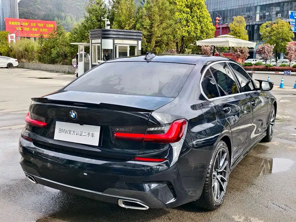 BMW 3 Series 2021 — фото 13