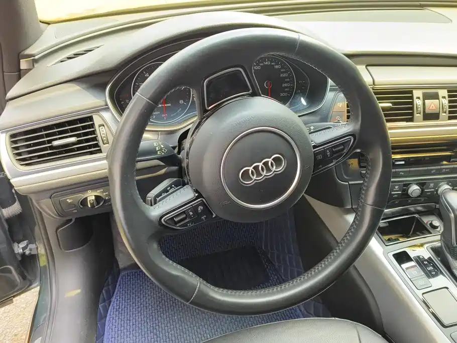 Audi A6 2018 — фото 14