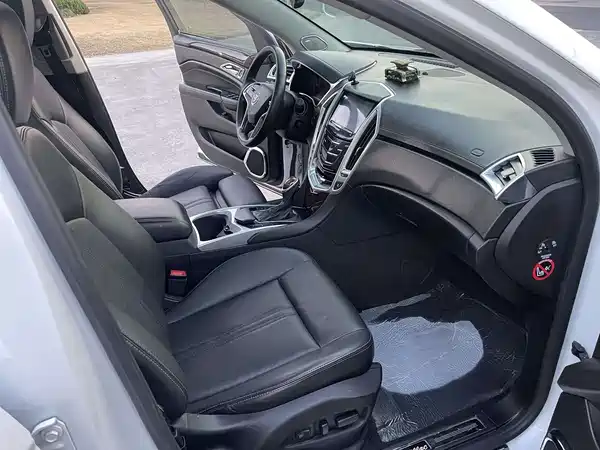 Cadillac SRX 2014