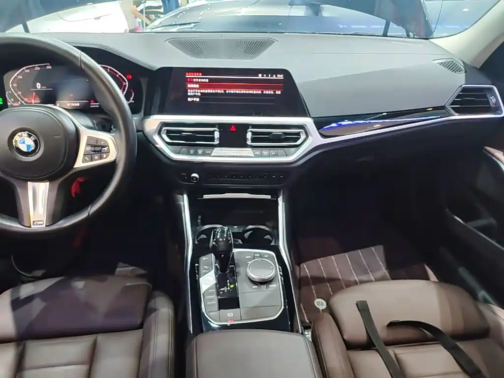 BMW 3 Series 2020 — фото 13