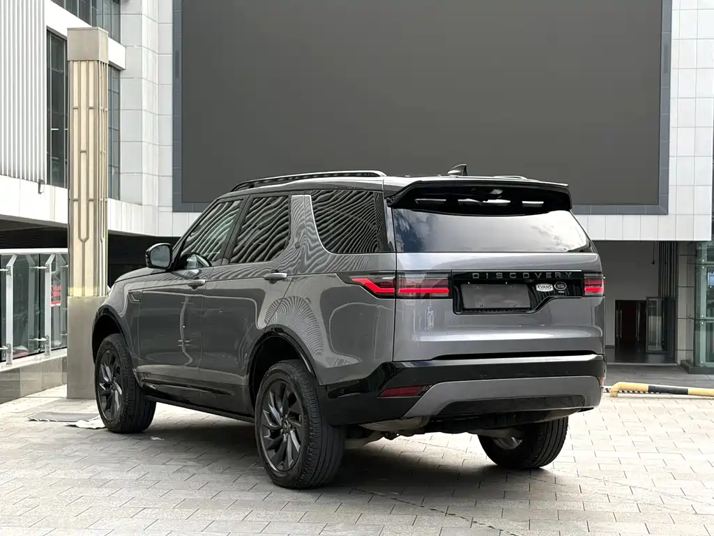 Land Rover Discovery 2022 — фото 14