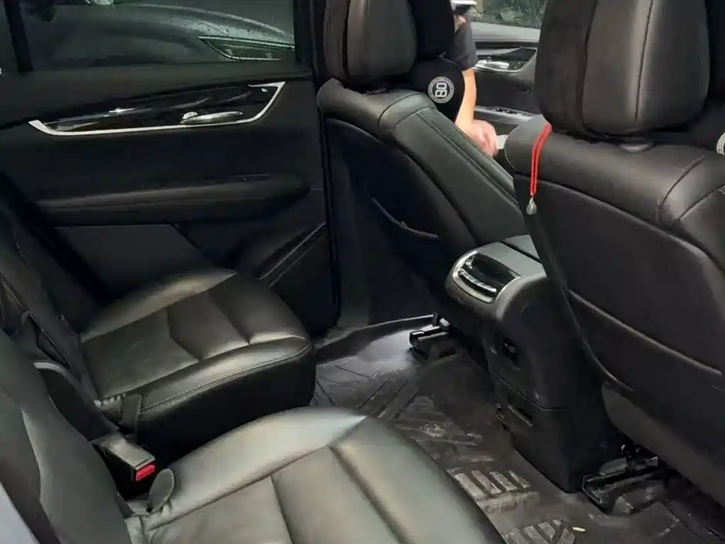 Cadillac XT6 2021