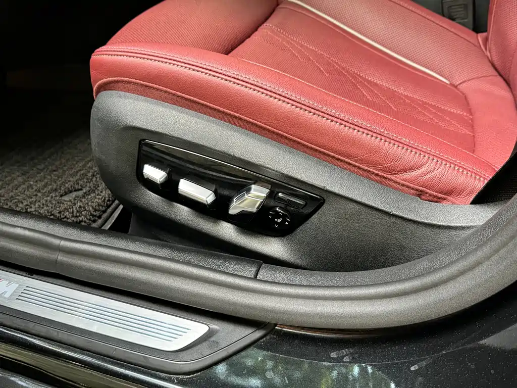 BMW 5 Series 2022 — фото 15