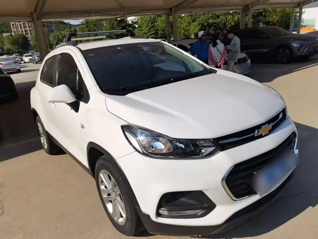 Chevrolet Trax 2017 — фото 4