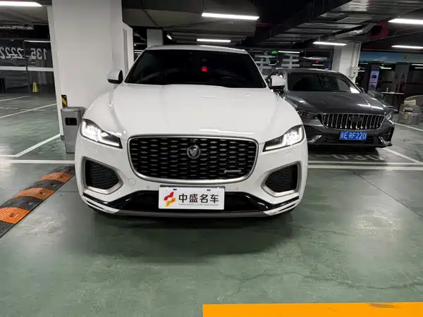 Jaguar F-PACE 2021