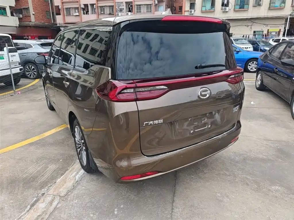 GAC Motor Trumpchi M6 2019 — фото 5