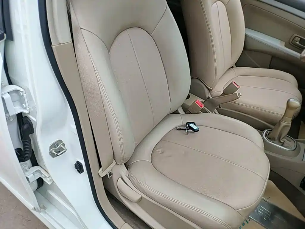 Nissan Sylphy 2016 — фото 25