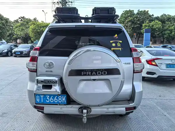 Toyota Prado 2015