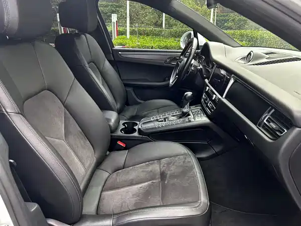 Porsche Macan 2018