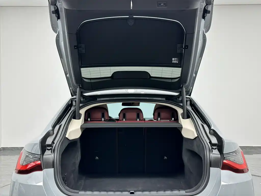 BMW 4 Series 2023 — фото 22