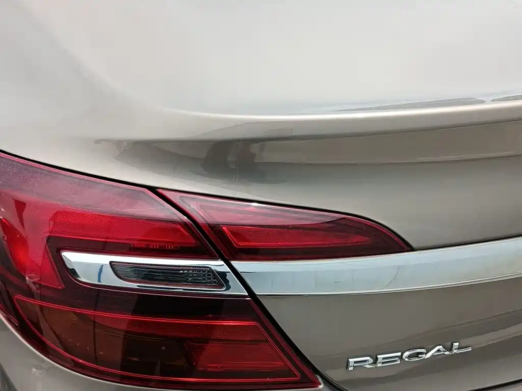 Buick Regal 2015 — фото 6